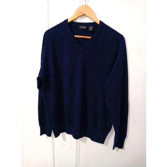 J Edward's mens medium 100% Cashmere sweater dark blue Vneck Pullover - Picture 1 of 7